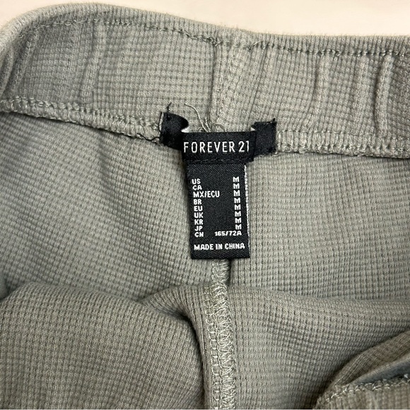 Forever 21 Green Lounge Shorts - Picture 3 of 3